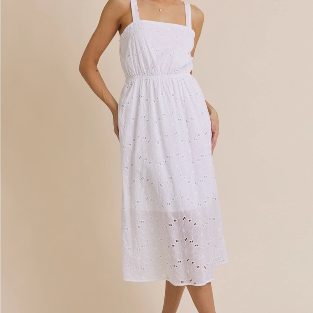Gilli White Eyelet Midi Cotton Dress